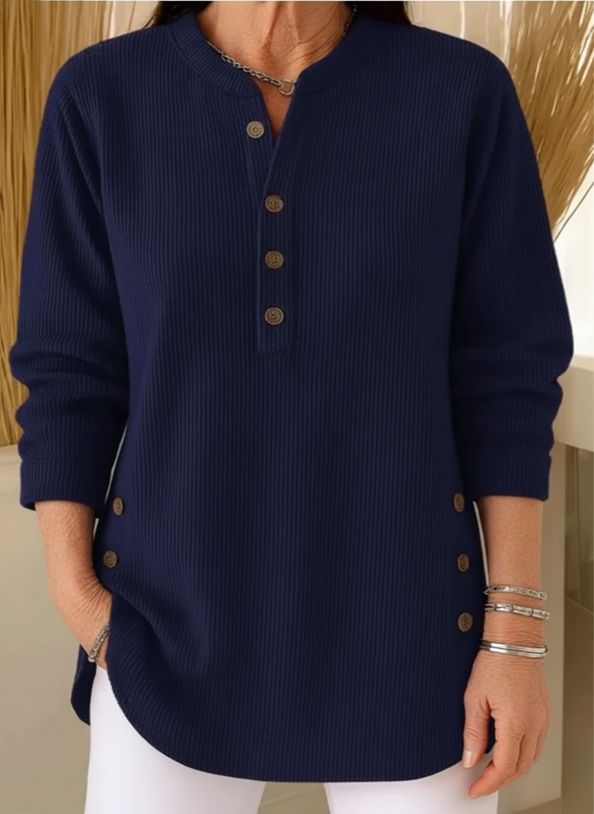 Tracy | Soft Sweater with Elegant Buttons