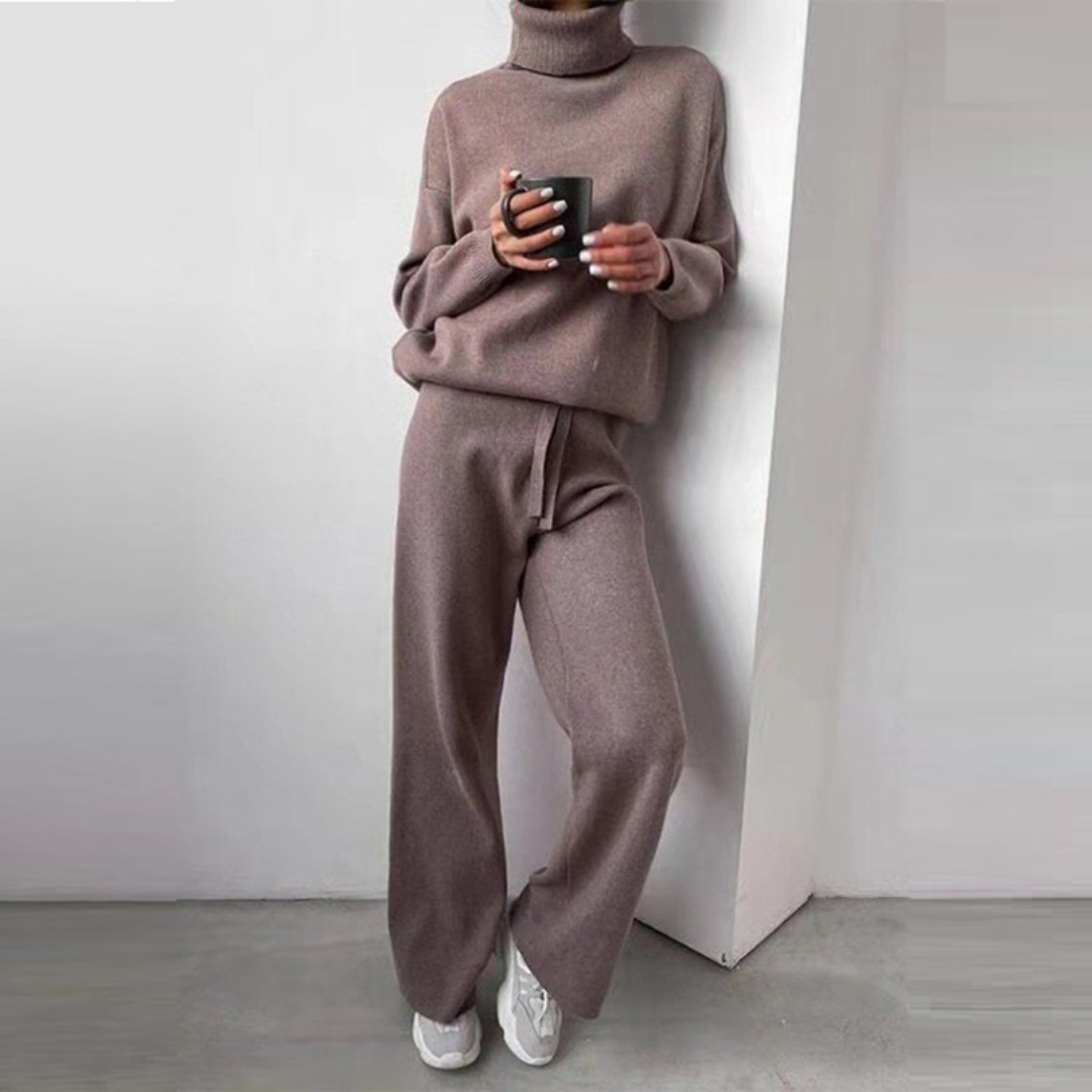 Evelyn | 2-Piece Set with Turtleneck Sweater & Wide-Leg Pants