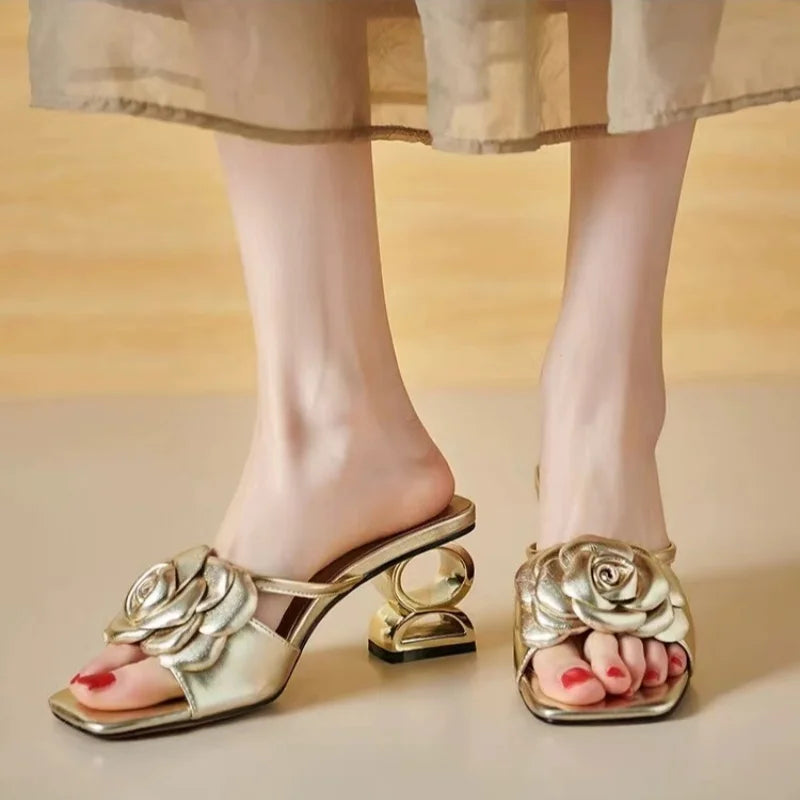 Scarlett&Claire™| Dera Floral Sandals