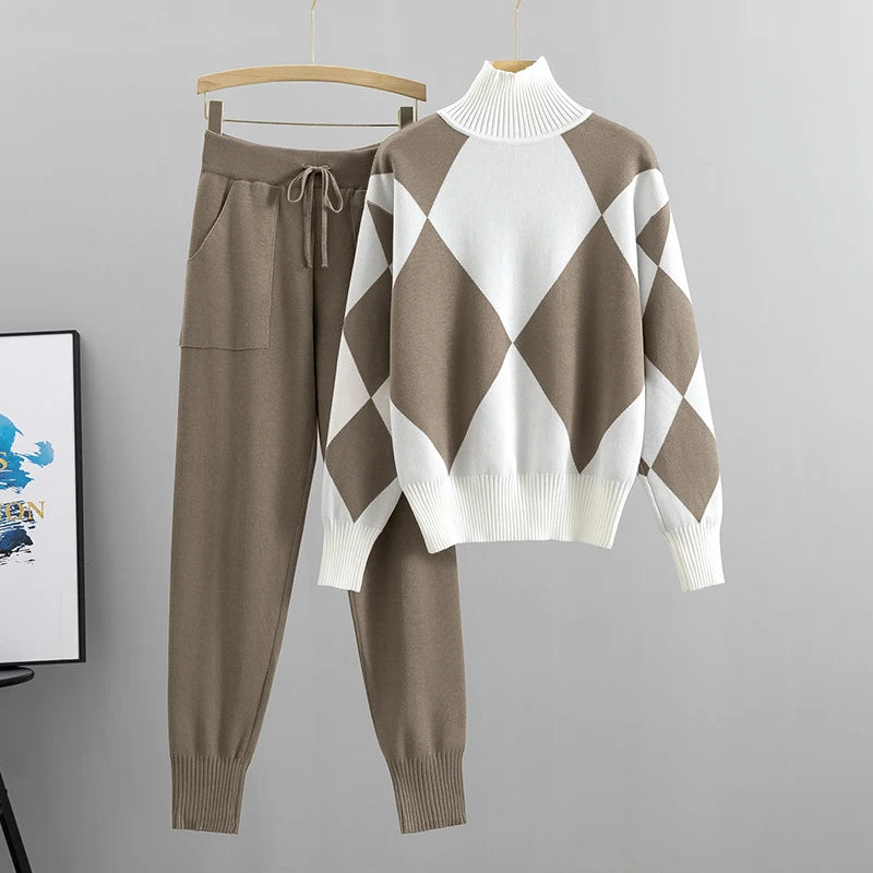 Amelia | Cozy Geometric Two-Piece Knitwear Set