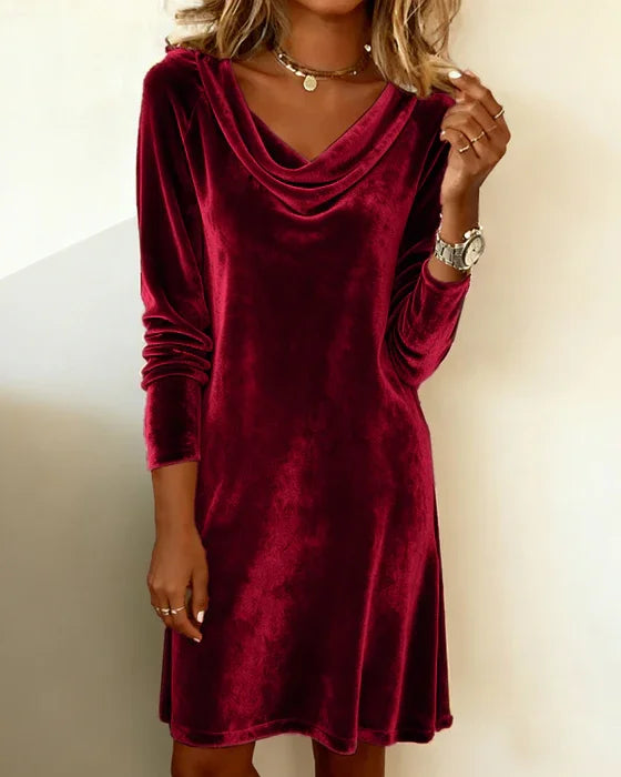 Kate | Loose Fitting Velvet Dress