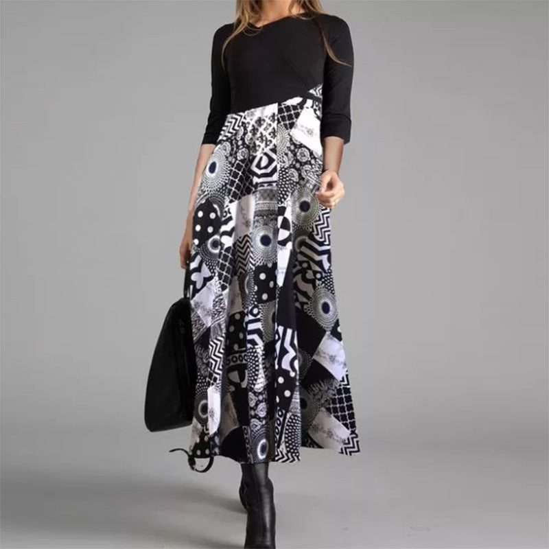 Janice™ | Black & White Abstract Geometric T-Shirt Maxi Dress