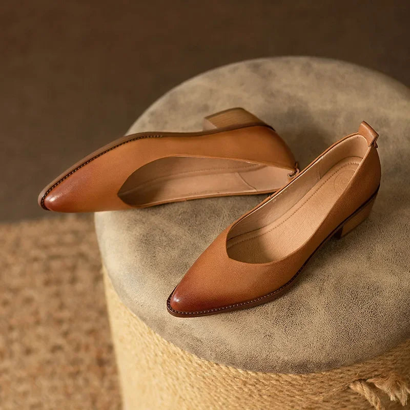 Scarlett&Claire™ | Helen Classic Pumps