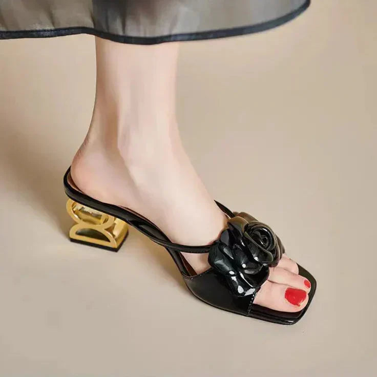Scarlett&Claire™| Dera Floral Sandals