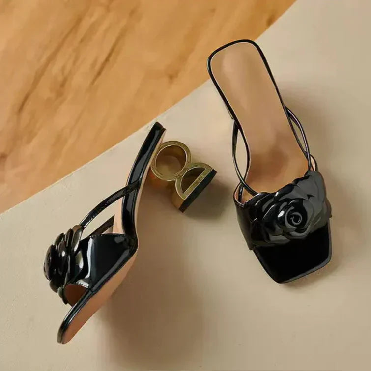 Scarlett&Claire™| Dera Floral Sandals