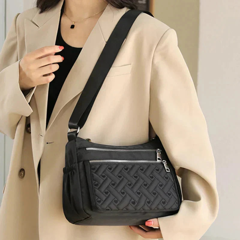 Aranya™ | Nylon messenger bag