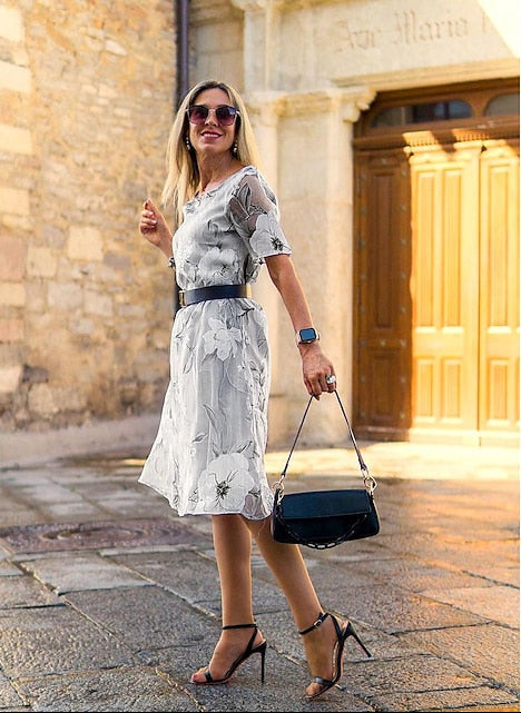 Chandra | Sophisticated Floral Dress